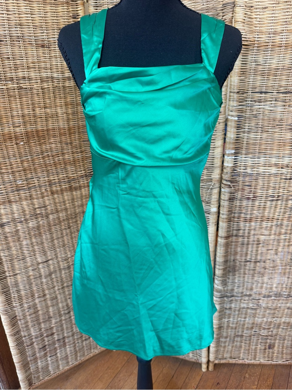 Le Lis Emerald Green Satin Mini Dress